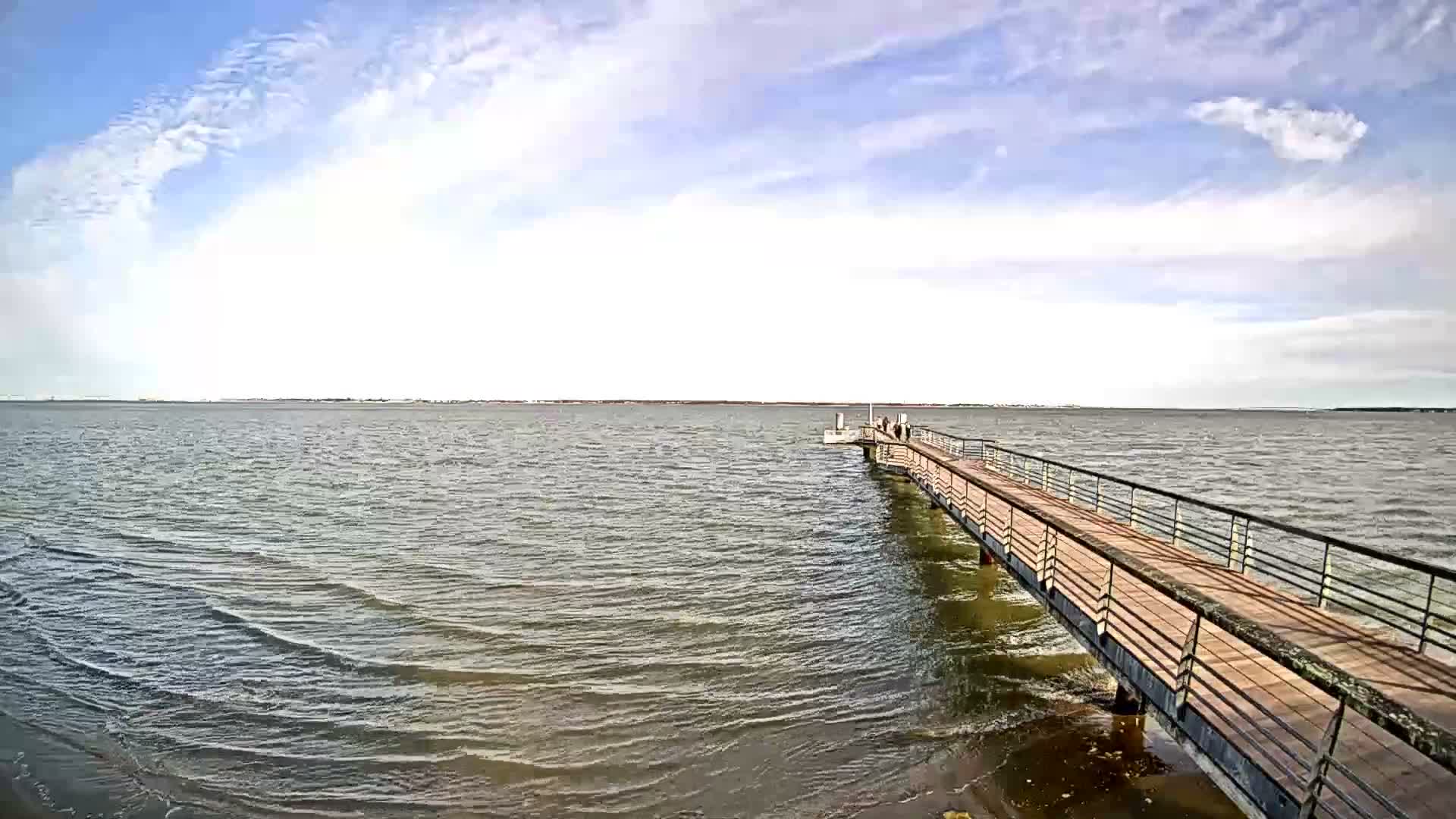 Saint-Trojan CNCO Marine Live Cam - 	Saint-Trojan-les-Bains, Blaye, Gironde, 	Nouvelle-Aquitaine, France