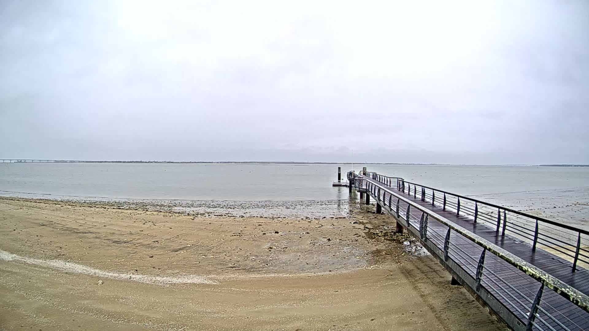 Saint-Trojan CNCO Marine Live Cam - 	Saint-Trojan-les-Bains, Blaye, Gironde, 	Nouvelle-Aquitaine, France