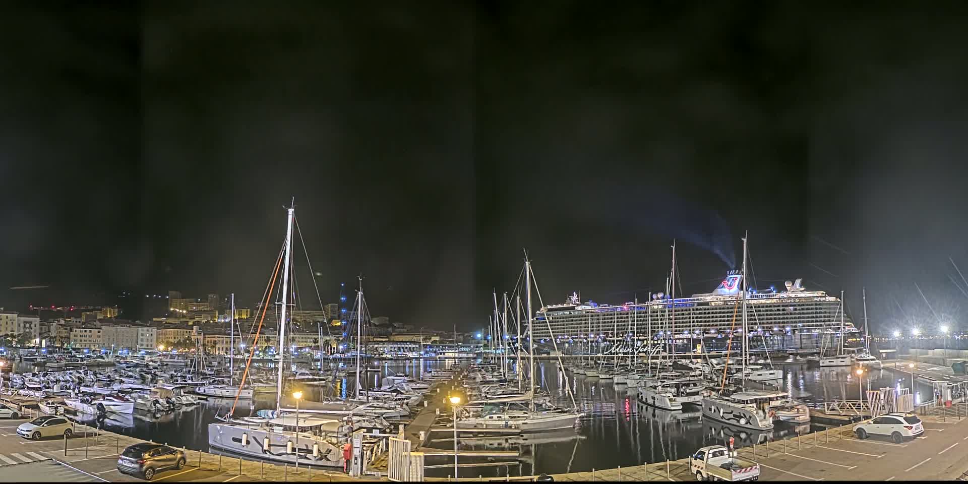 Ajaccio City & Port de Plaisance Charles Ornano Live Cam - Ajaccio, Corse-du-Sud, Corse , France