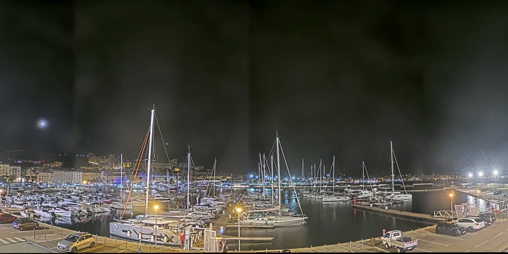 Ajaccio City & Port de Plaisance Charles Ornano Live Cam - Ajaccio, Corse-du-Sud, Corse , France