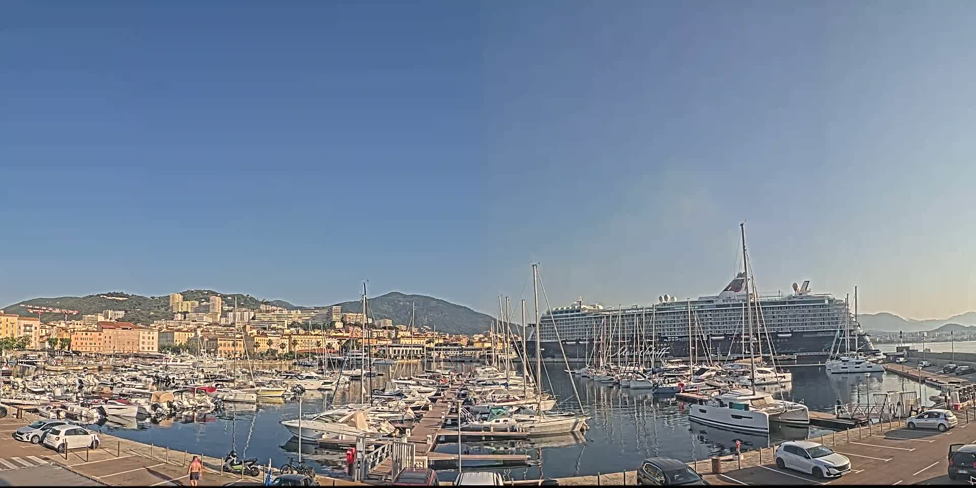 Ajaccio City & Port de Plaisance Charles Ornano Live Cam - Ajaccio, Corse-du-Sud, Corse , France