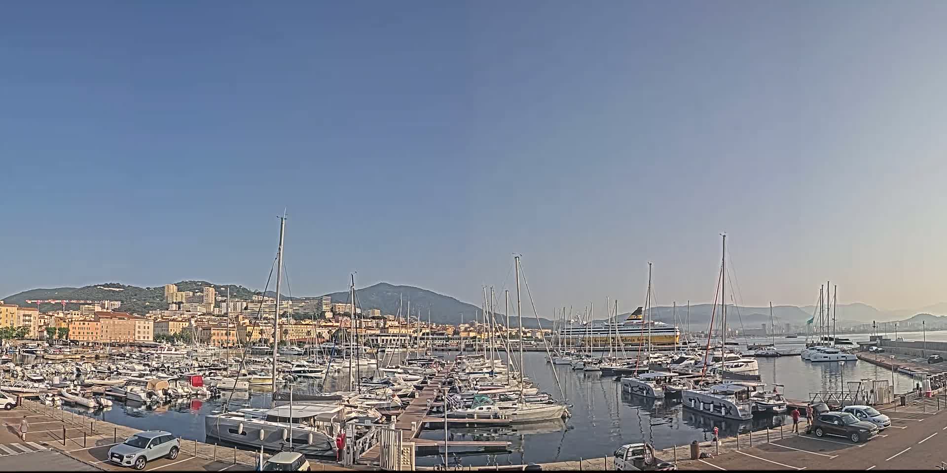 Ajaccio City & Port de Plaisance Charles Ornano Live Cam - Ajaccio, Corse-du-Sud, Corse , France