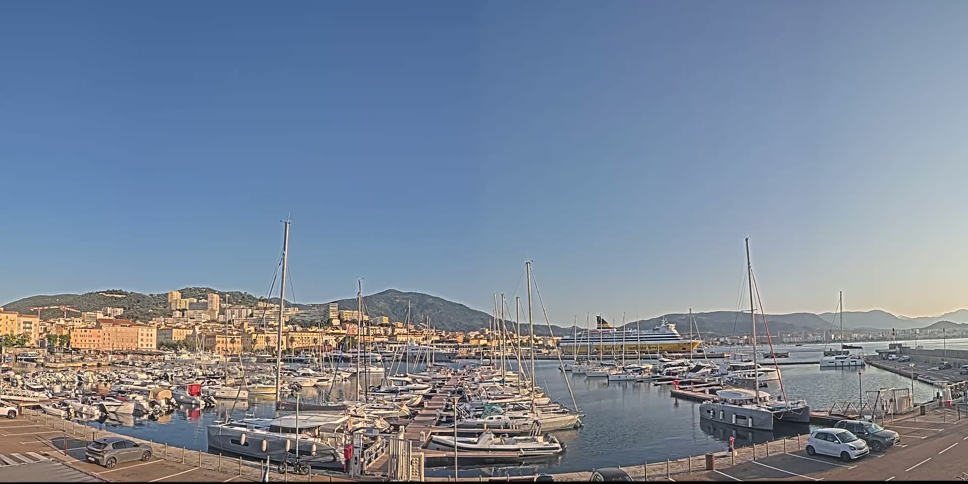 Ajaccio City & Port de Plaisance Charles Ornano Live Cam - Ajaccio, Corse-du-Sud, Corse , France