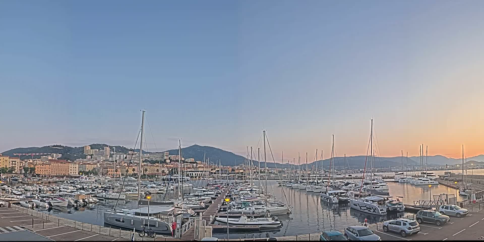 Ajaccio City & Port de Plaisance Charles Ornano Live Cam - Ajaccio, Corse-du-Sud, Corse , France
