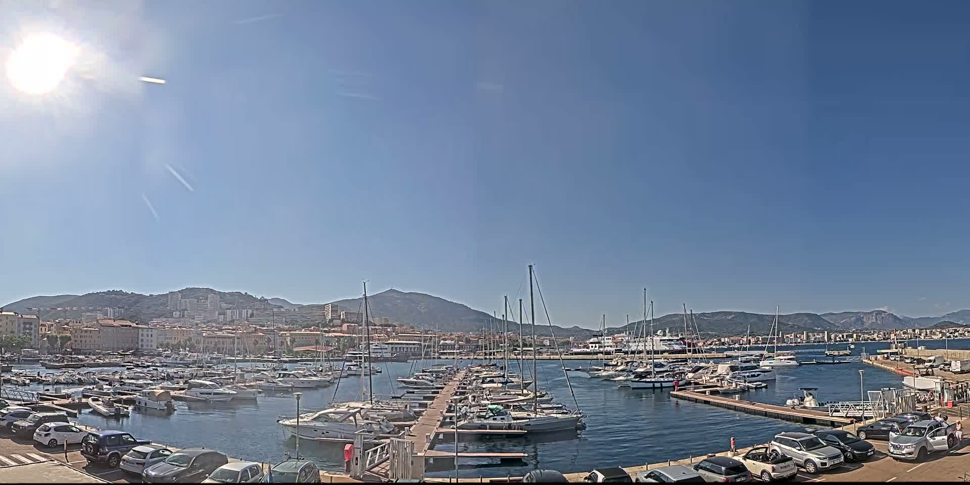 Ajaccio City & Port de Plaisance Charles Ornano Live Cam - Ajaccio, Corse-du-Sud, Corse , France