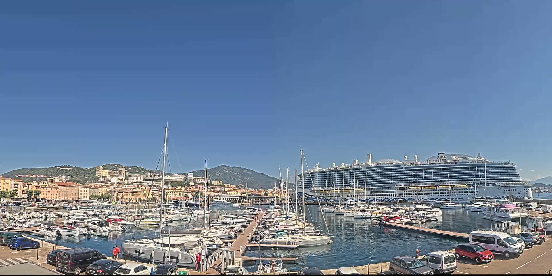 Ajaccio City & Port de Plaisance Charles Ornano Live Cam - Ajaccio, Corse-du-Sud, Corse , France
