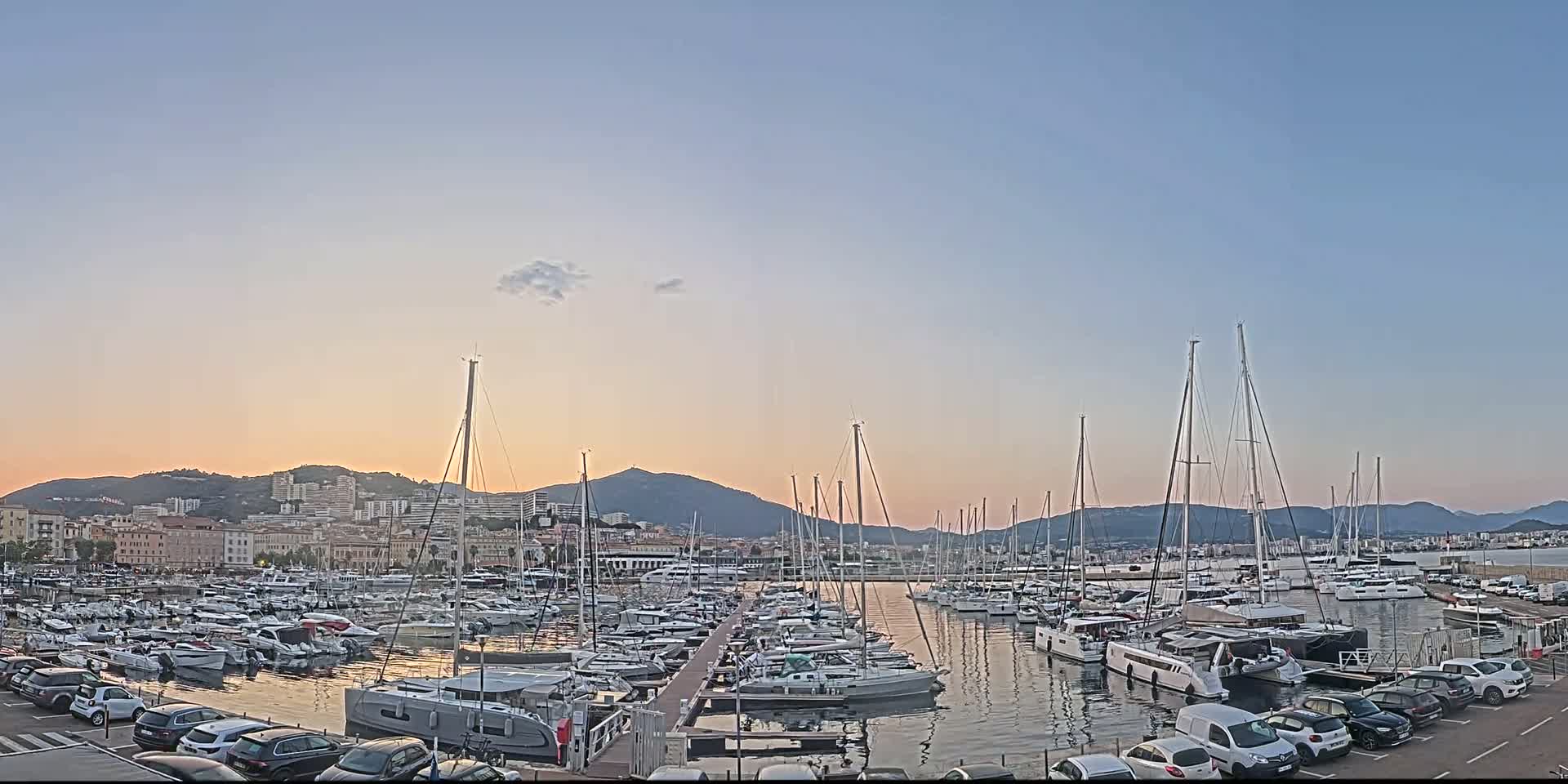 Ajaccio City & Port de Plaisance Charles Ornano Live Cam - Ajaccio, Corse-du-Sud, Corse , France