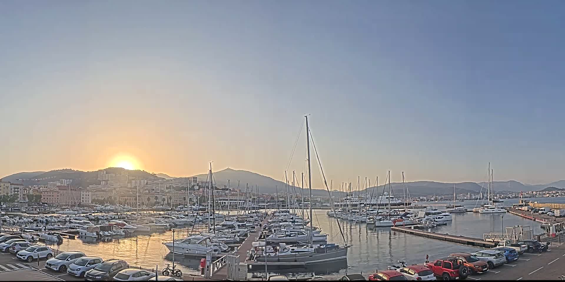 Ajaccio City & Port de Plaisance Charles Ornano Live Cam - Ajaccio, Corse-du-Sud, Corse , France