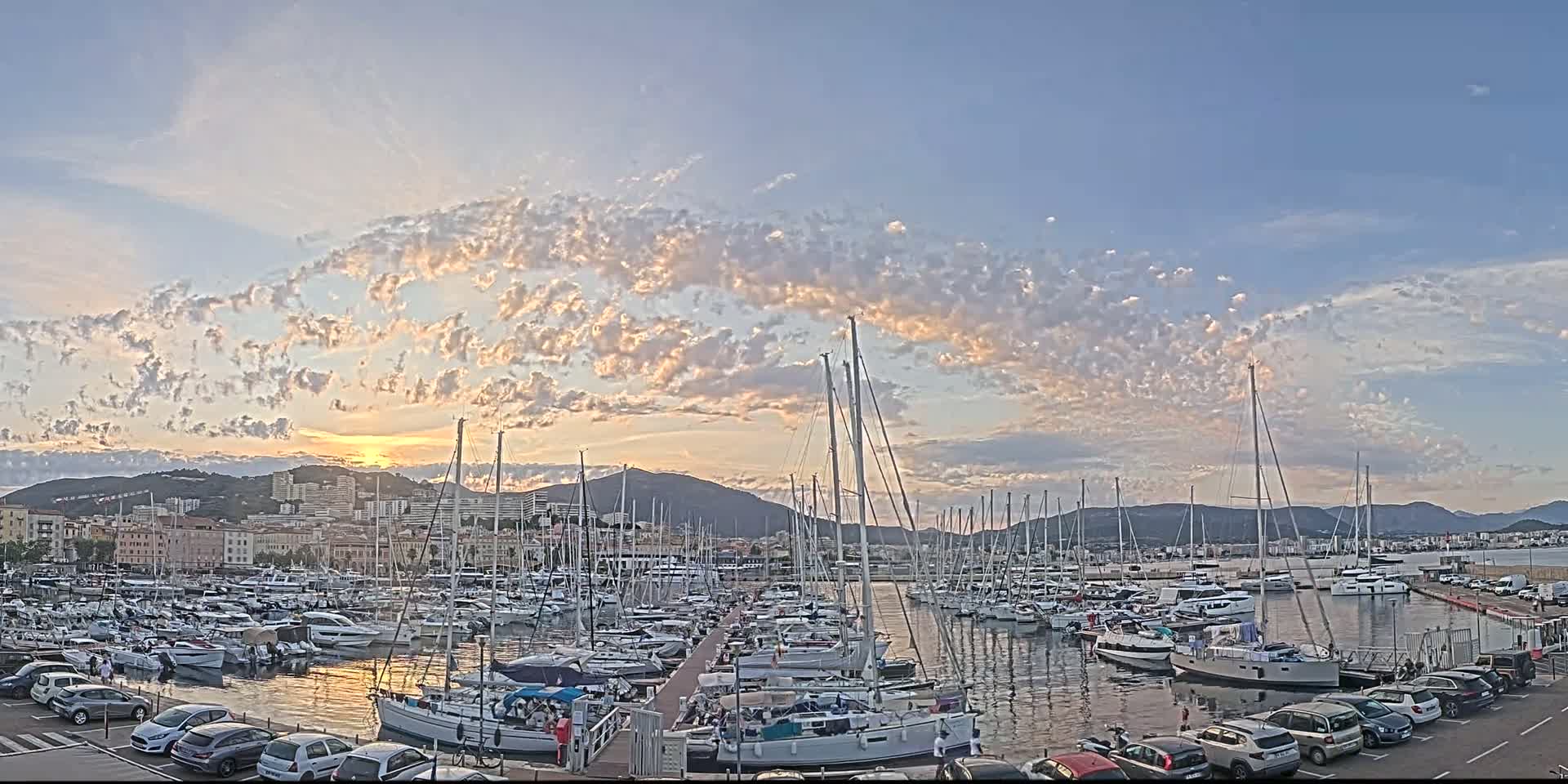Ajaccio City & Port de Plaisance Charles Ornano Live Cam - Ajaccio, Corse-du-Sud, Corse , France