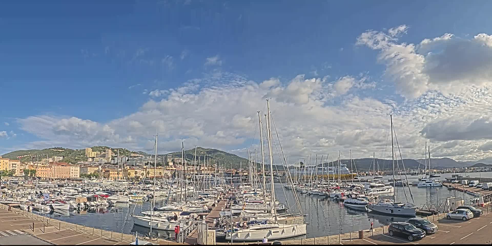 Ajaccio City & Port de Plaisance Charles Ornano Live Cam - Ajaccio, Corse-du-Sud, Corse , France