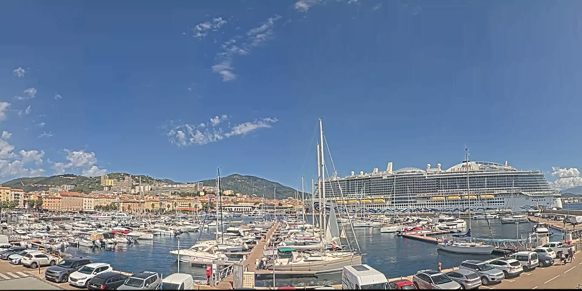 Ajaccio City & Port de Plaisance Charles Ornano Live Cam - Ajaccio, Corse-du-Sud, Corse , France