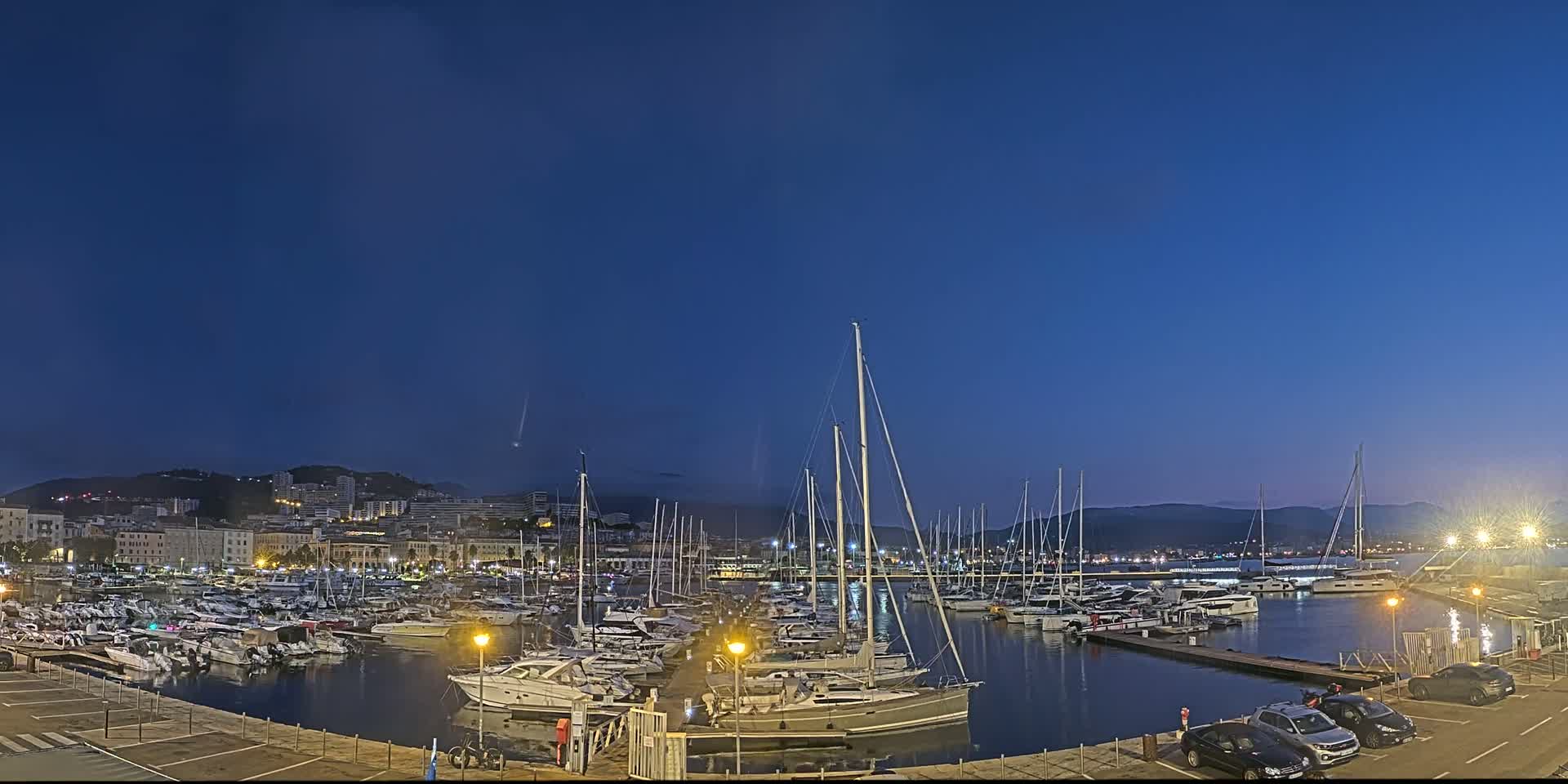 Ajaccio City & Port de Plaisance Charles Ornano Live Cam - Ajaccio, Corse-du-Sud, Corse , France