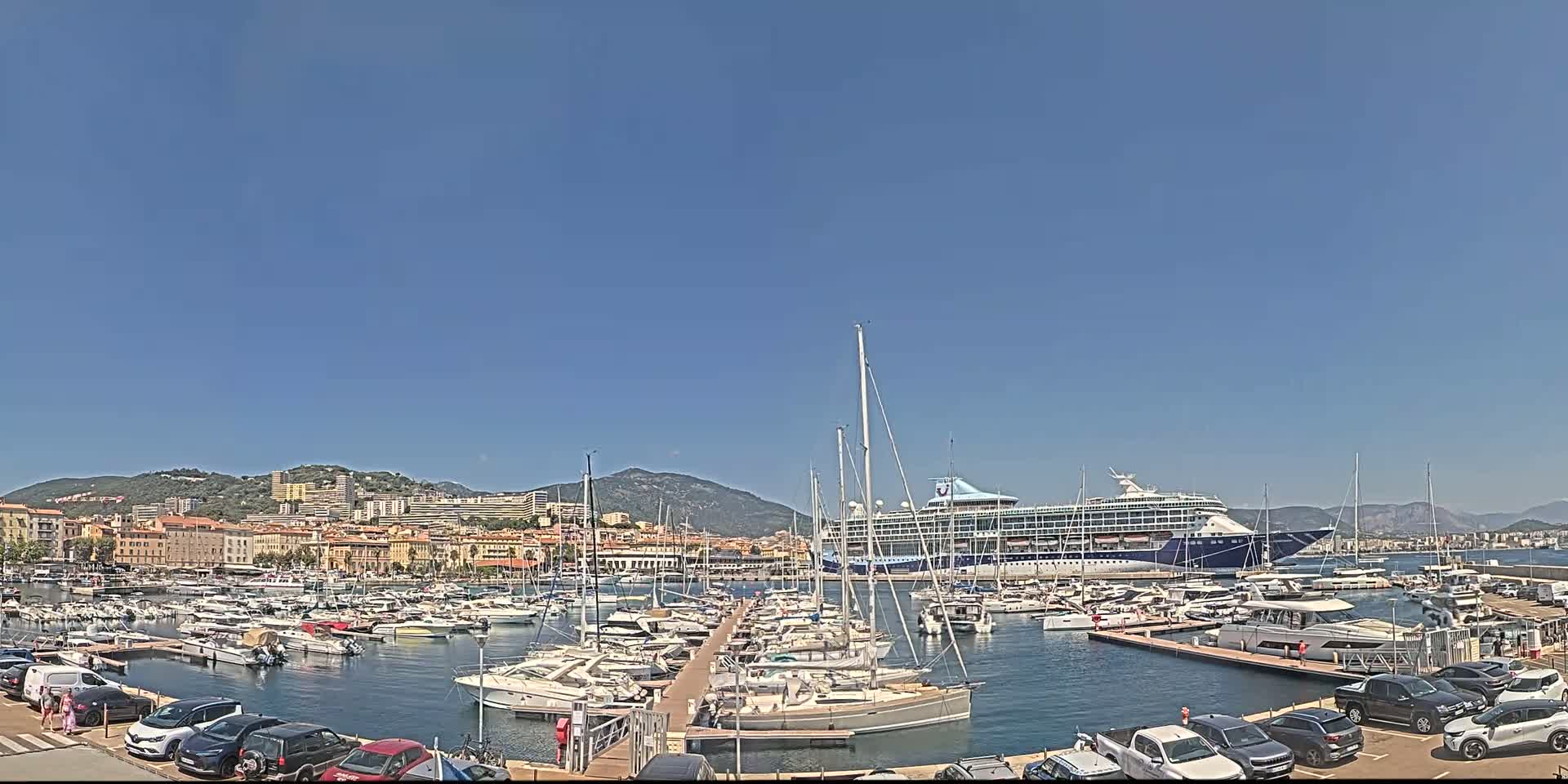 Ajaccio City & Port de Plaisance Charles Ornano Live Cam - Ajaccio, Corse-du-Sud, Corse , France