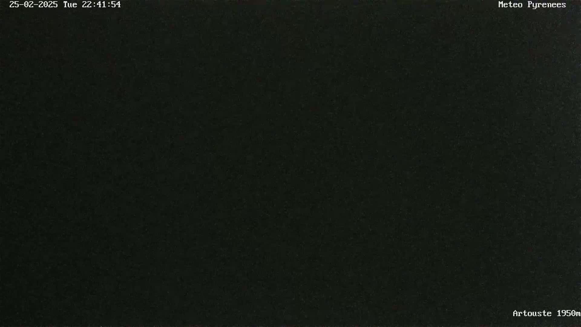 A completely dark image is shown.