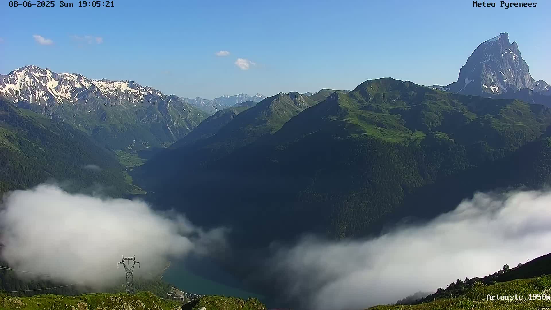 Laruns, Artouste Mount Live Cam - Oloron-Sainte-Marie, Pyrenees-Atlantiques, Nouvelle-Aquitaine, France