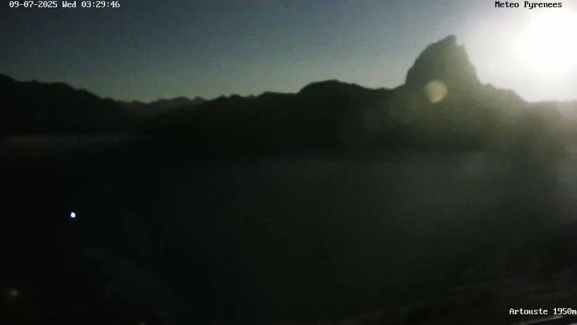 Laruns, Artouste Mount Live Cam - Oloron-Sainte-Marie, Pyrenees-Atlantiques, Nouvelle-Aquitaine, France