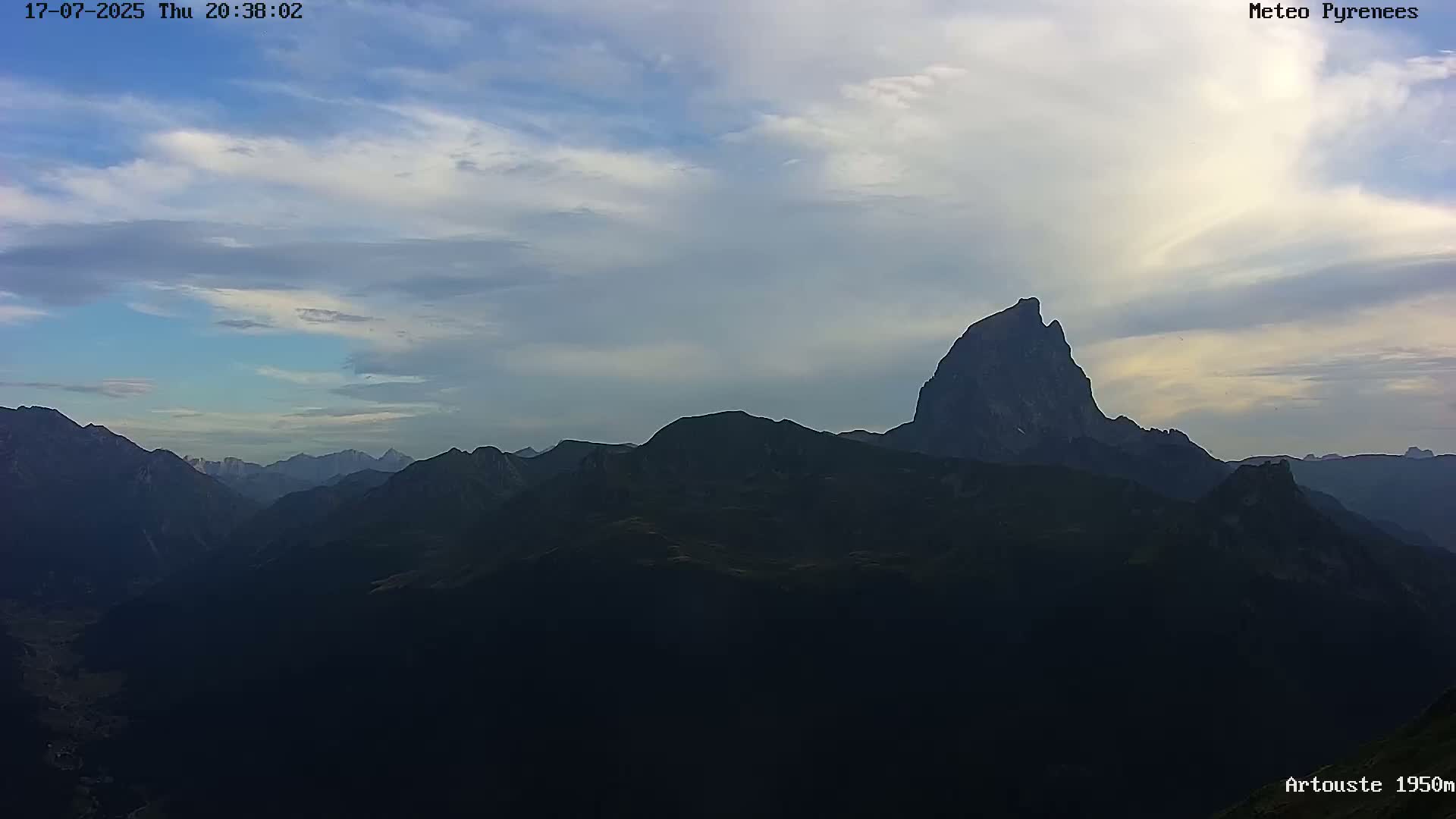 Laruns, Artouste Mount Live Cam - Oloron-Sainte-Marie, Pyrenees-Atlantiques, Nouvelle-Aquitaine, France