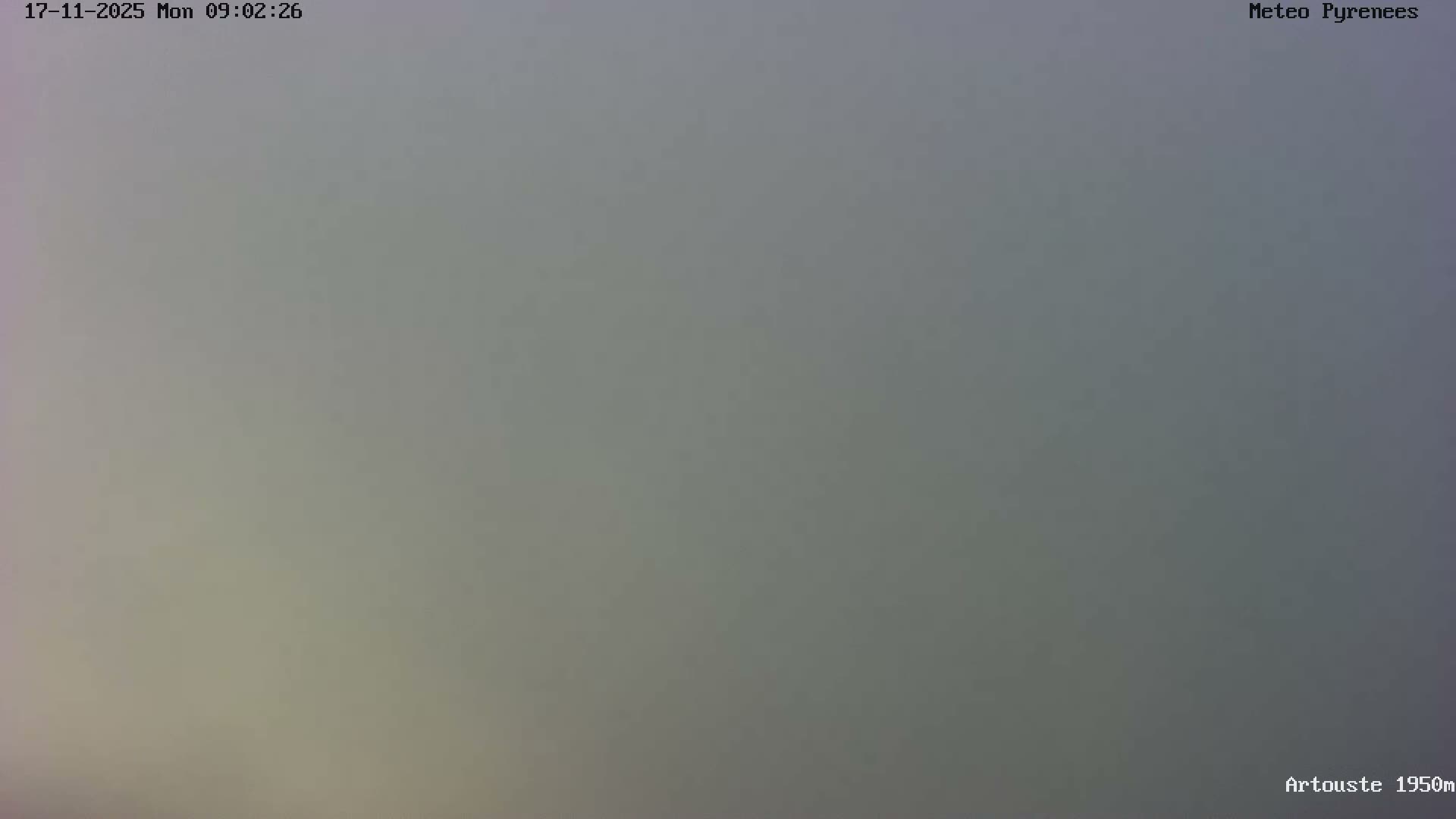 Laruns, Artouste Mount Live Cam - Oloron-Sainte-Marie, Pyrenees-Atlantiques, Nouvelle-Aquitaine, France