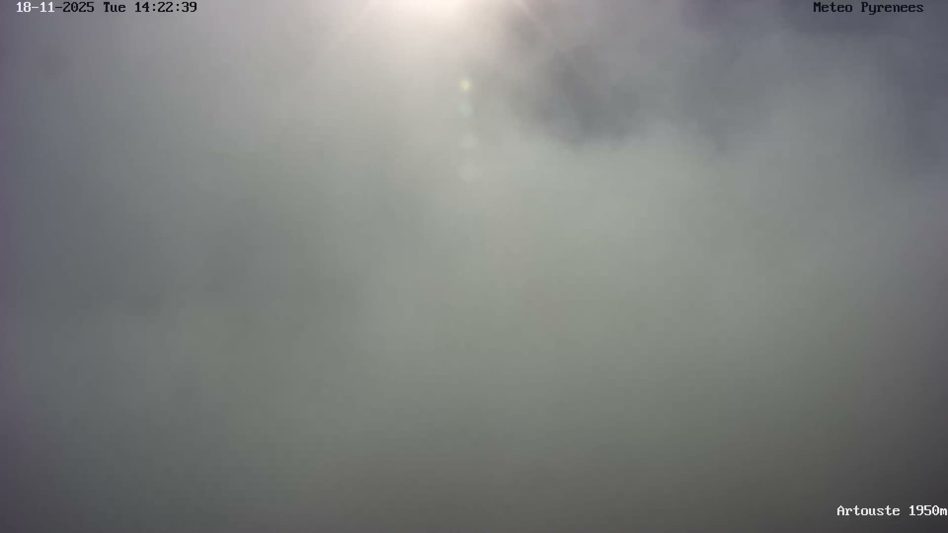 Laruns, Artouste Mount Live Cam - Oloron-Sainte-Marie, Pyrenees-Atlantiques, Nouvelle-Aquitaine, France