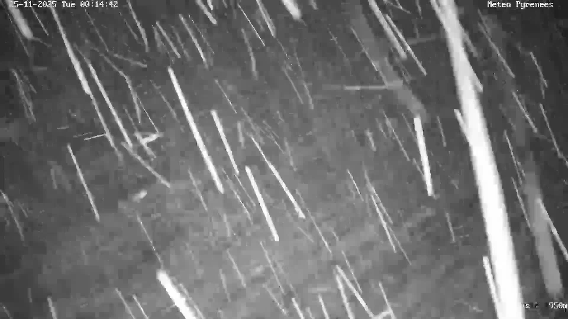 Laruns, Artouste Mount Live Cam - Oloron-Sainte-Marie, Pyrenees-Atlantiques, Nouvelle-Aquitaine, France