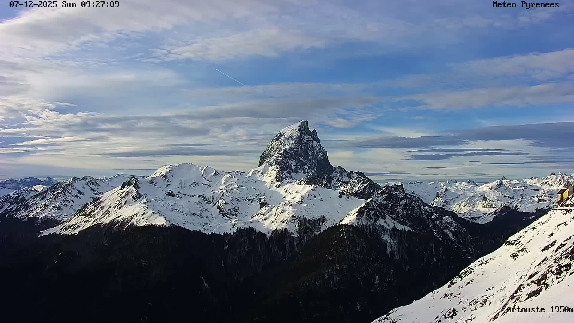 Laruns, Artouste Mount Live Cam - Oloron-Sainte-Marie, Pyrenees-Atlantiques, Nouvelle-Aquitaine, France