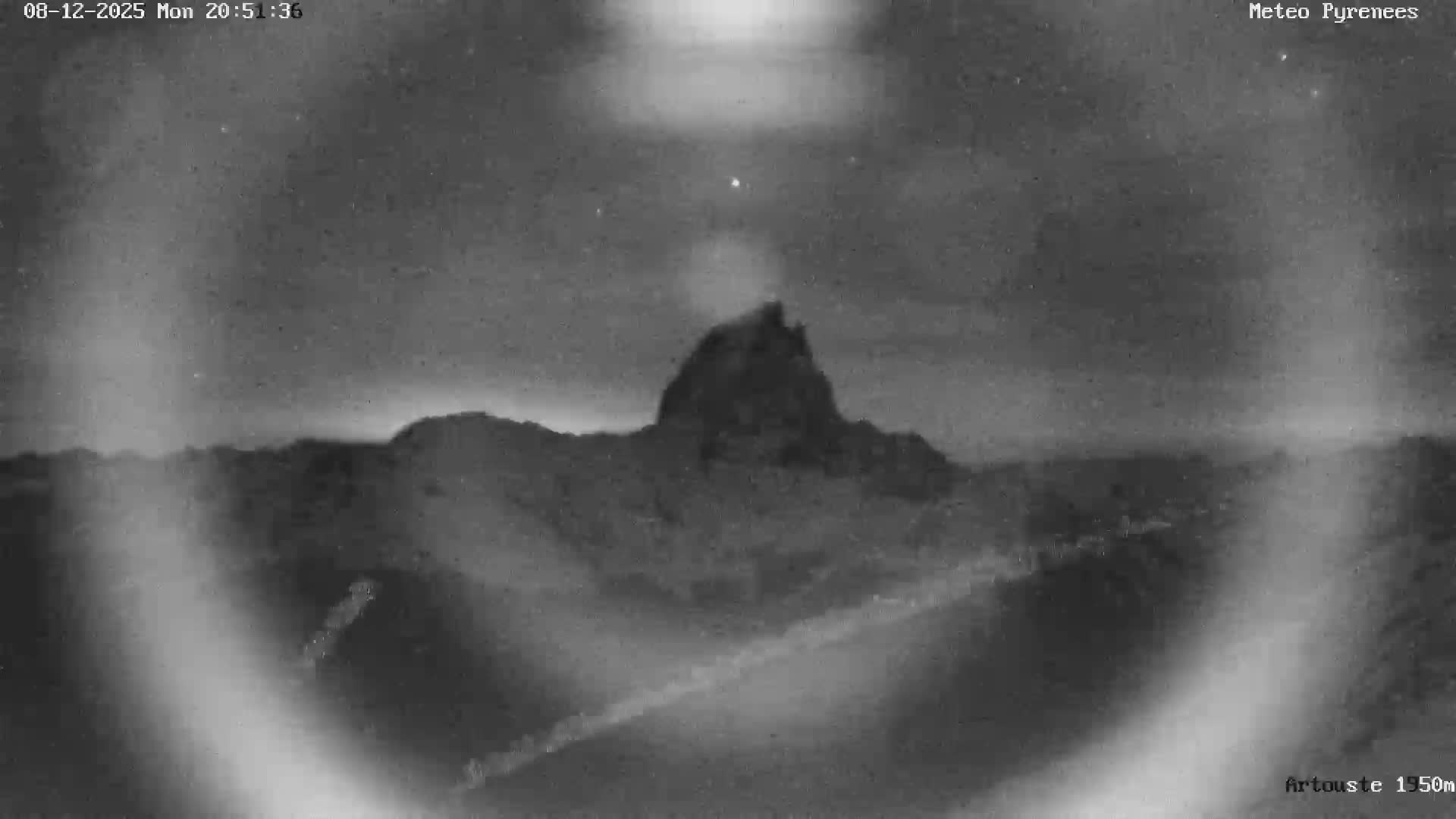 Laruns, Artouste Mount Live Cam - Oloron-Sainte-Marie, Pyrenees-Atlantiques, Nouvelle-Aquitaine, France