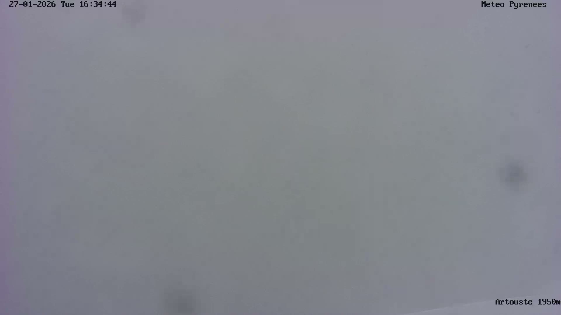Laruns, Artouste Mount Live Cam - Oloron-Sainte-Marie, Pyrenees-Atlantiques, Nouvelle-Aquitaine, France