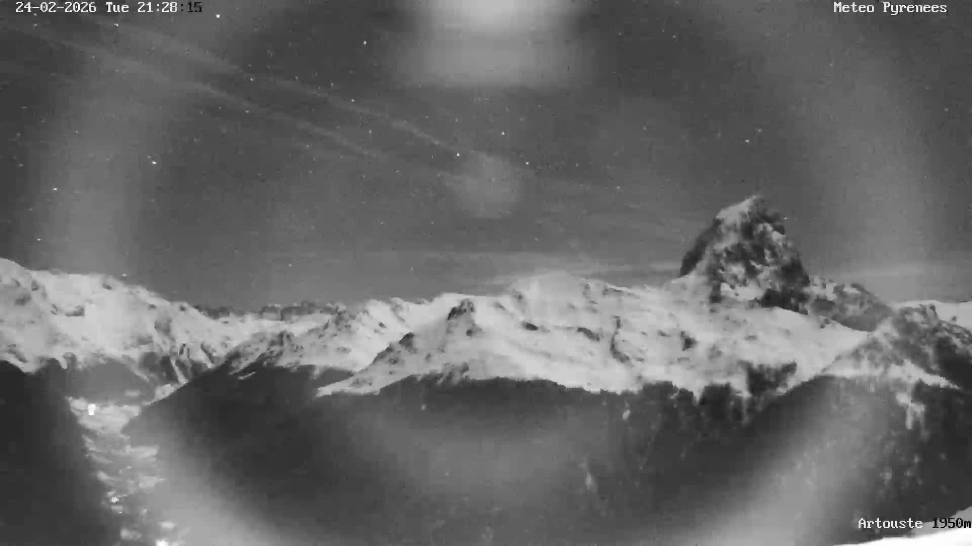 Laruns, Artouste Mount Live Cam - Oloron-Sainte-Marie, Pyrenees-Atlantiques, Nouvelle-Aquitaine, France