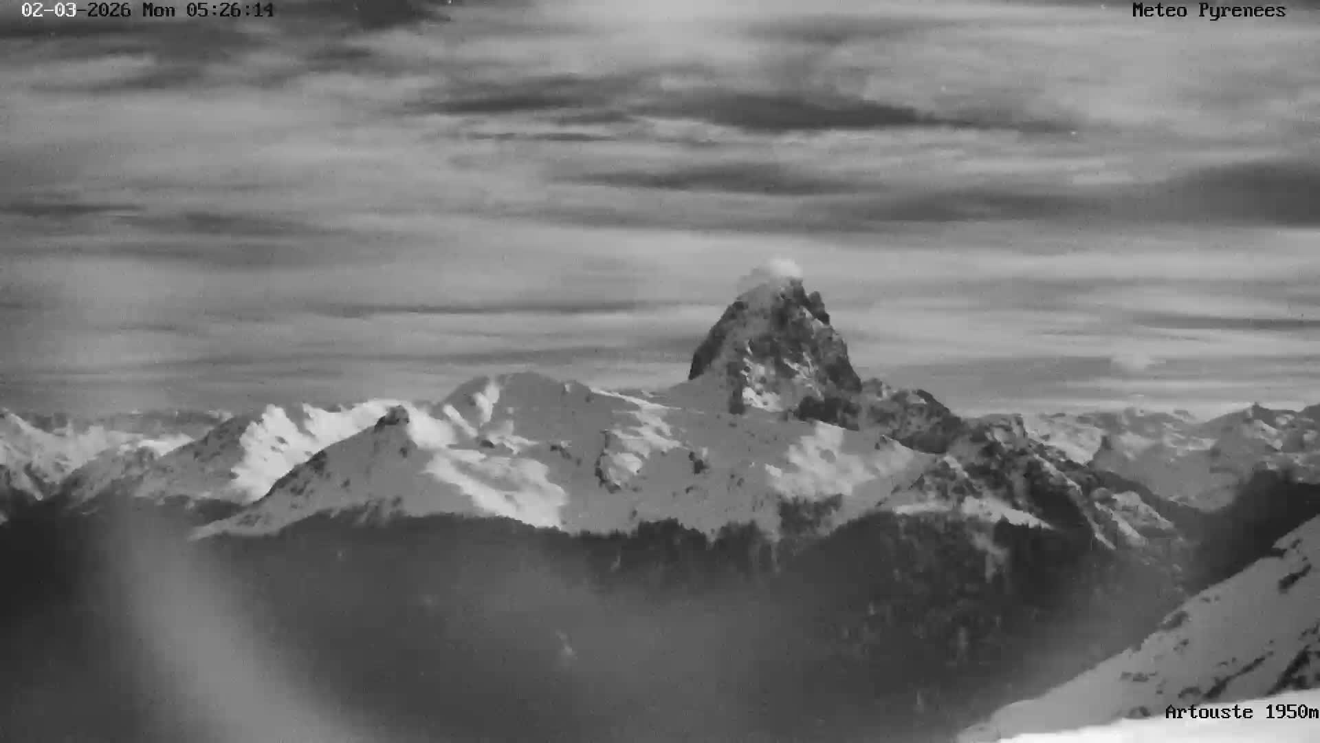 Laruns, Artouste Mount Live Cam - Oloron-Sainte-Marie, Pyrenees-Atlantiques, Nouvelle-Aquitaine, France