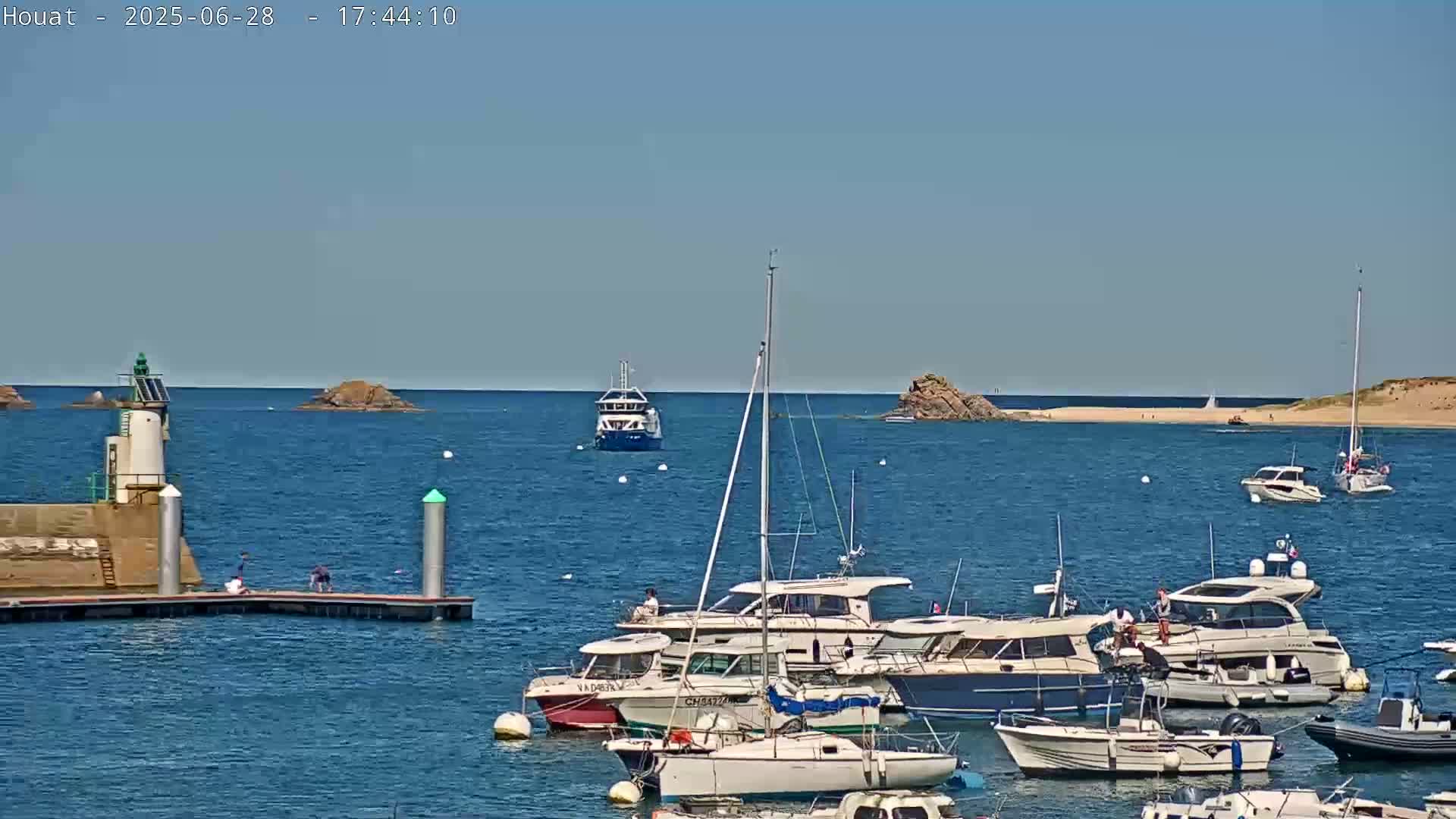 Houat Island Coast Live Cam - Ile-d'Houat, Morbihan, Bretagne, France