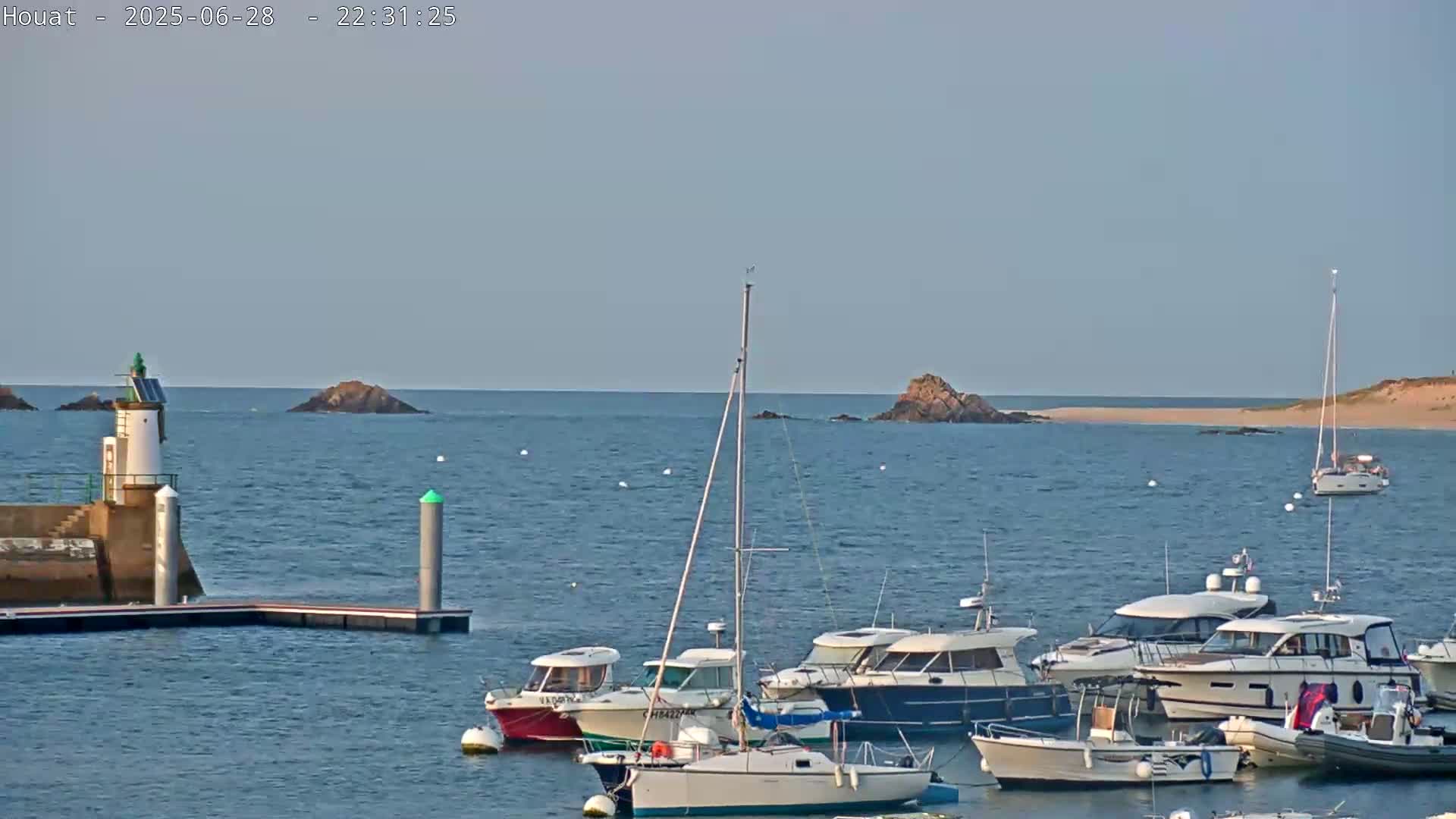 Houat Island Coast Live Cam - Ile-d'Houat, Morbihan, Bretagne, France