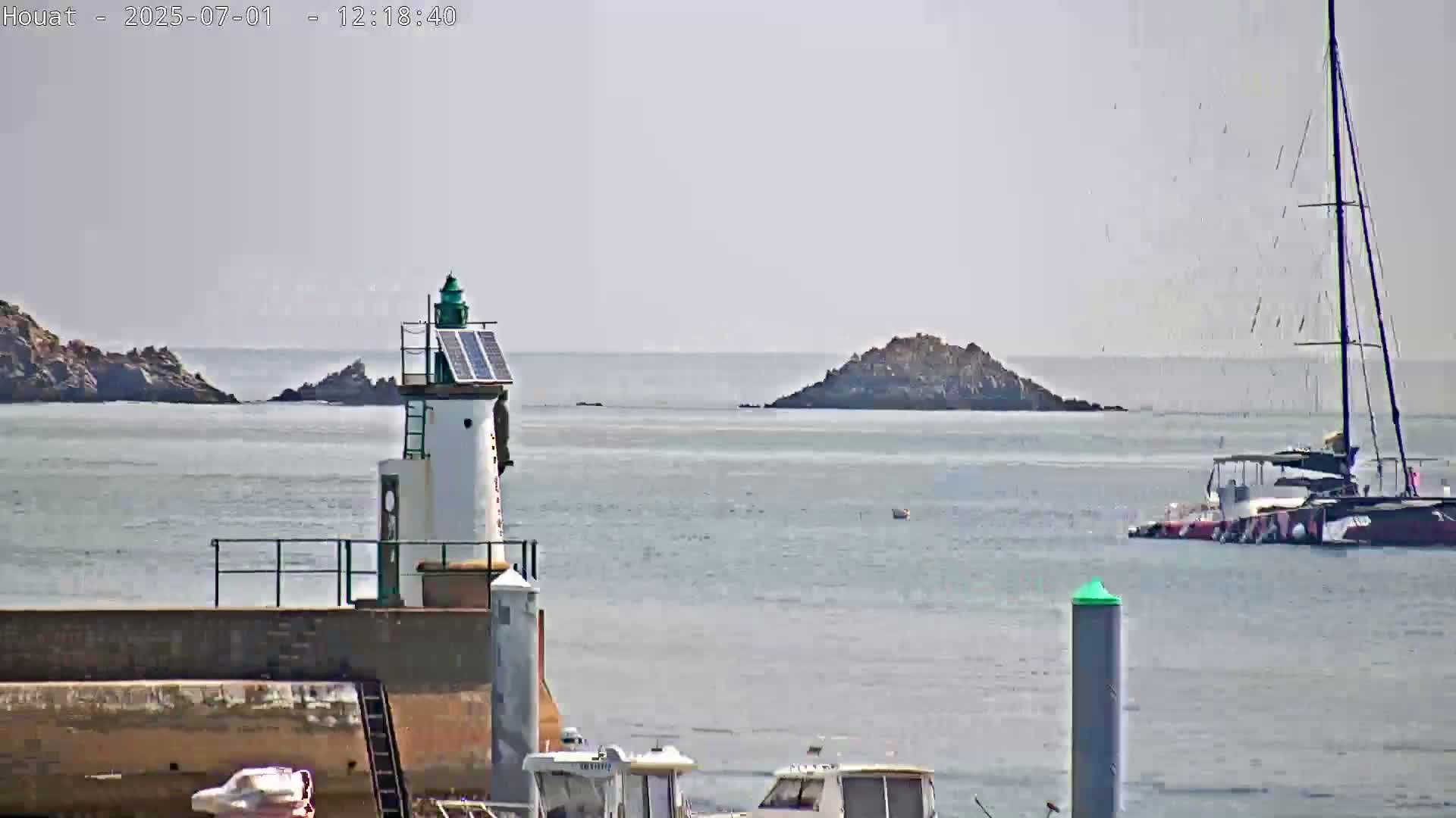 Houat Island Coast Live Cam - Ile-d'Houat, Morbihan, Bretagne, France