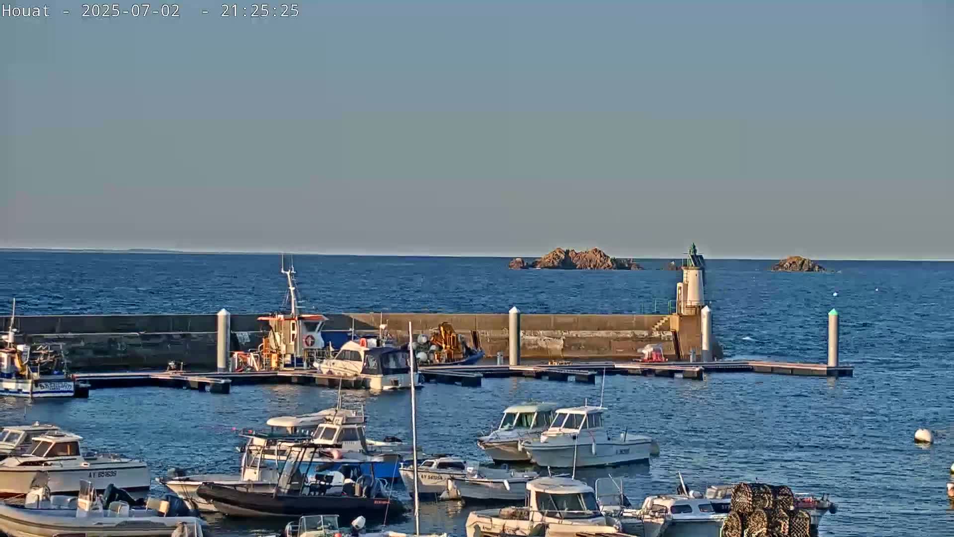 Houat Island Coast Live Cam - Ile-d'Houat, Morbihan, Bretagne, France