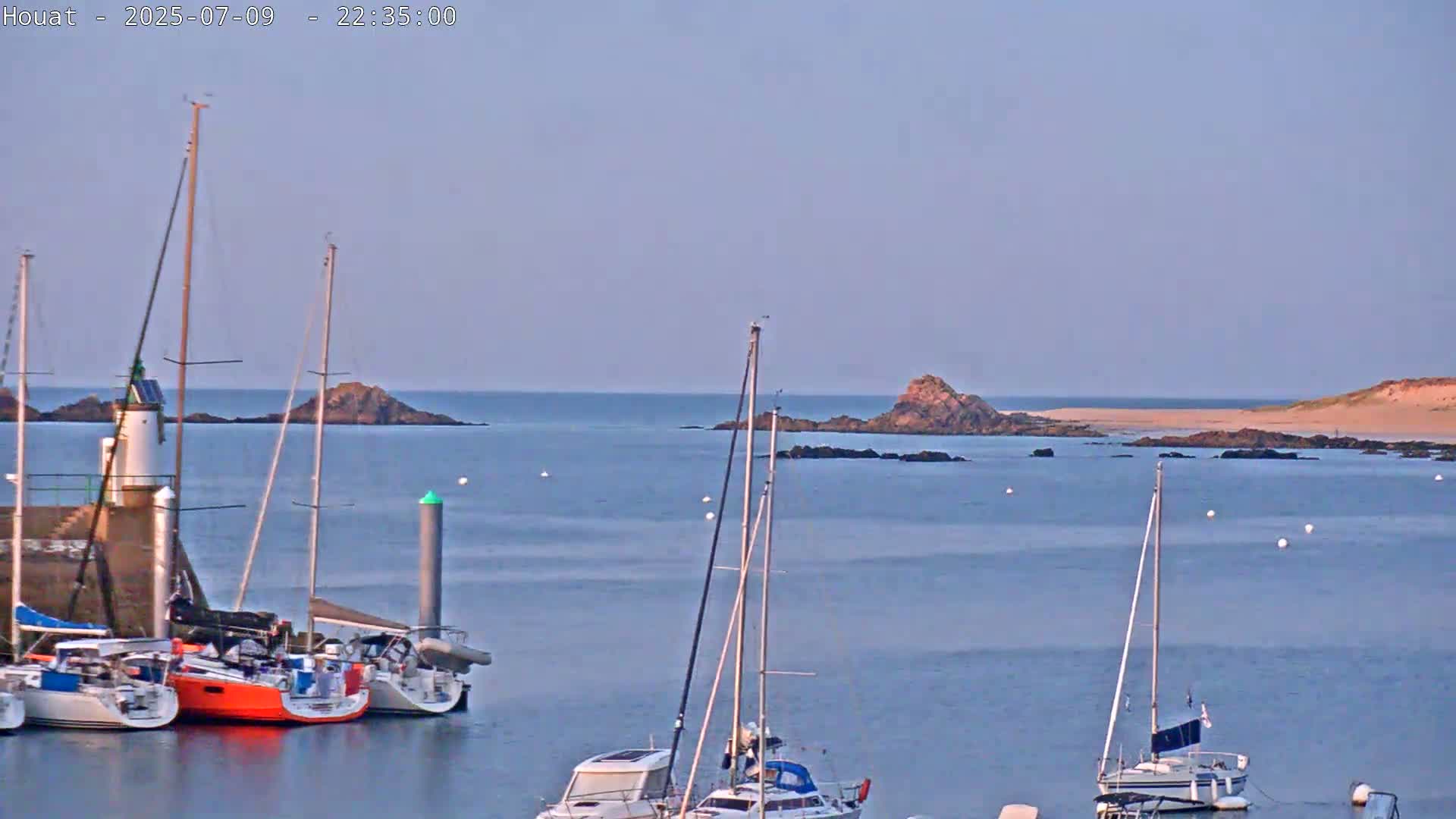 Houat Island Coast Live Cam - Ile-d'Houat, Morbihan, Bretagne, France