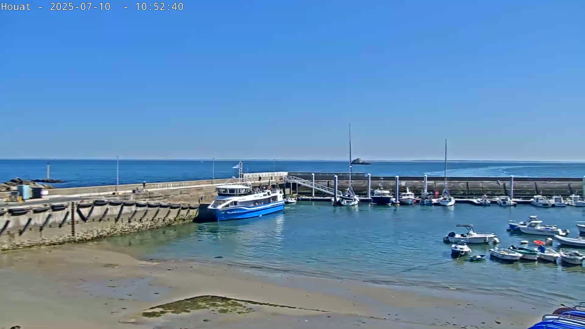Houat Island Coast Live Cam - Ile-d'Houat, Morbihan, Bretagne, France