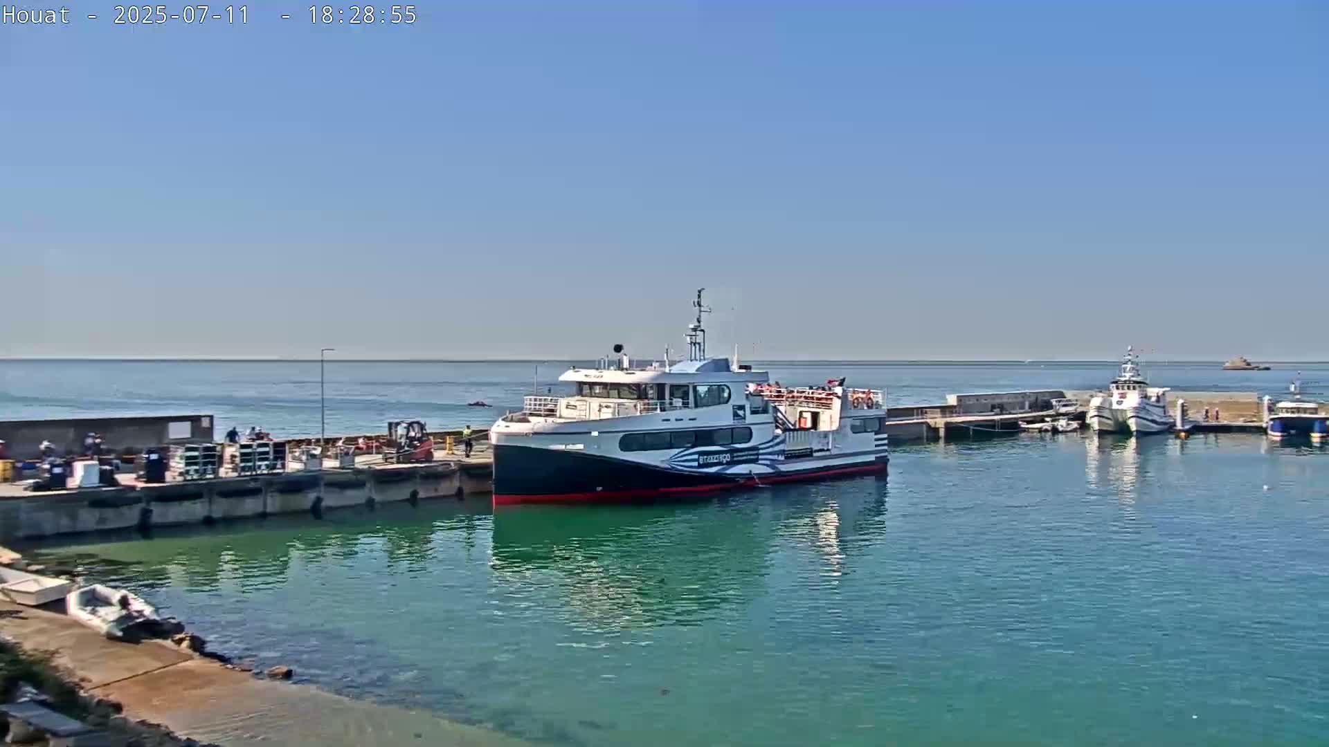 Houat Island Coast Live Cam - Ile-d'Houat, Morbihan, Bretagne, France