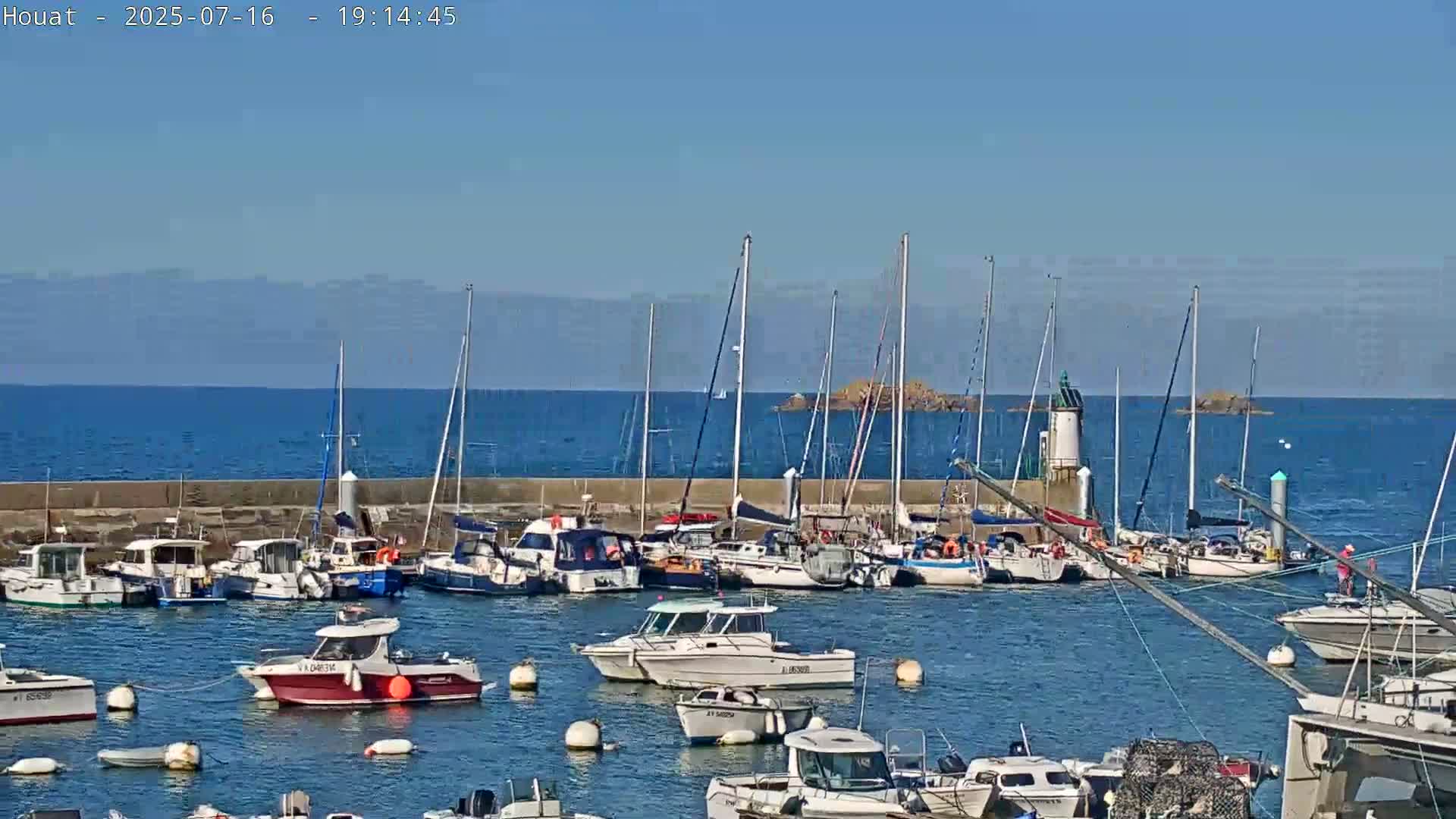 Houat Island Coast Live Cam - Ile-d'Houat, Morbihan, Bretagne, France