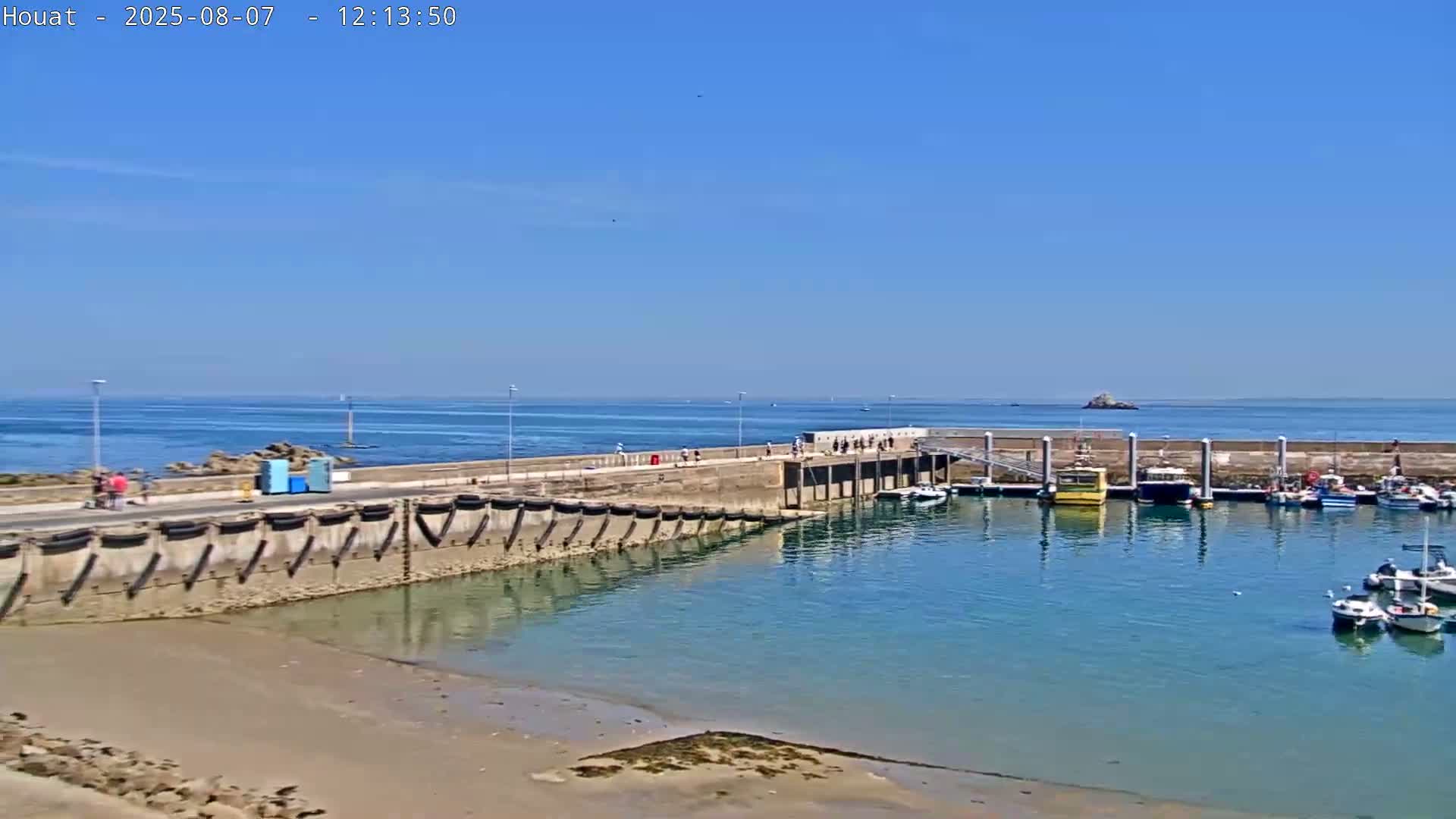 Houat Island Coast Live Cam - Ile-d'Houat, Morbihan, Bretagne, France