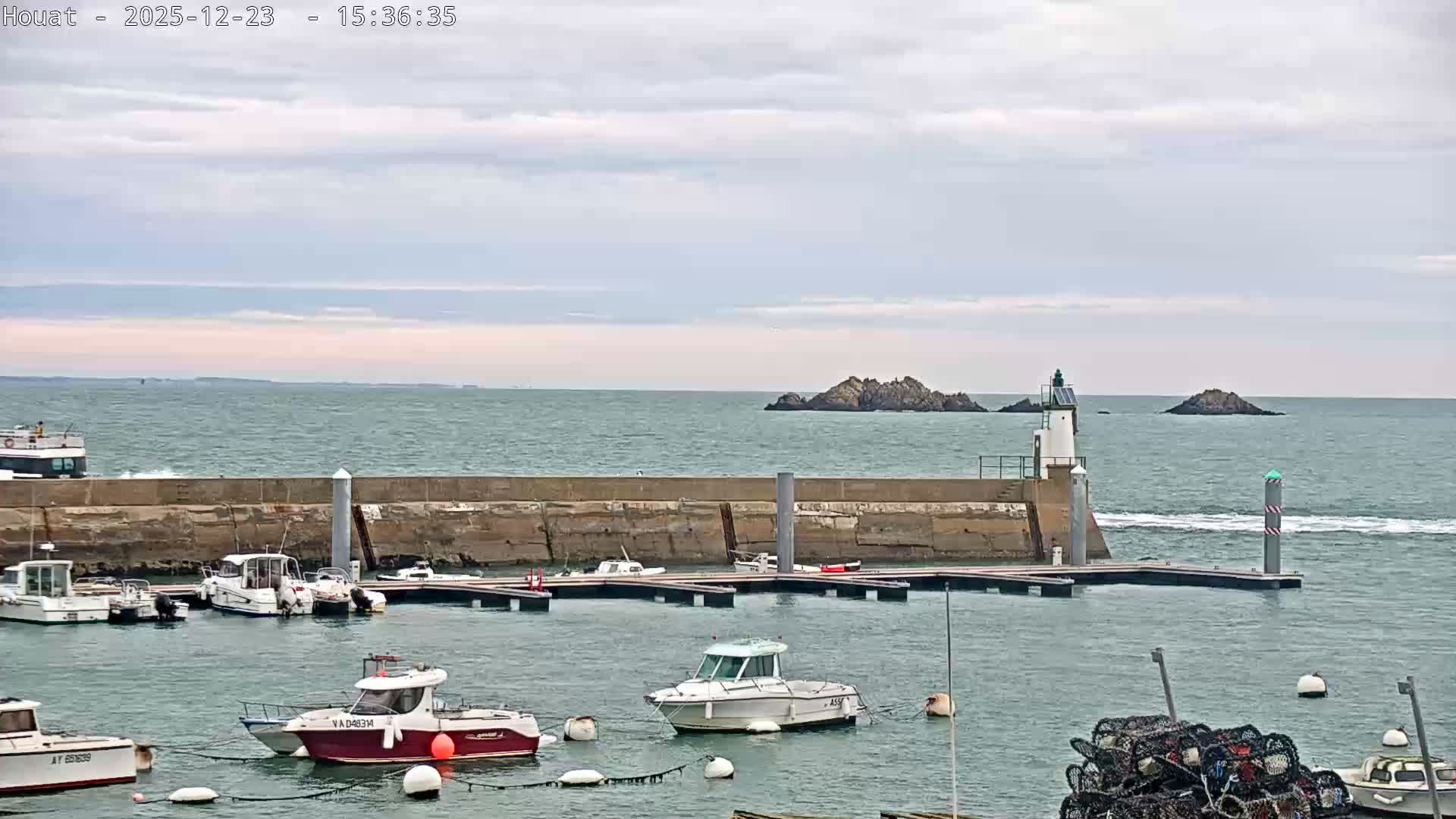 Houat Island Coast Live Cam - Ile-d'Houat, Morbihan, Bretagne, France