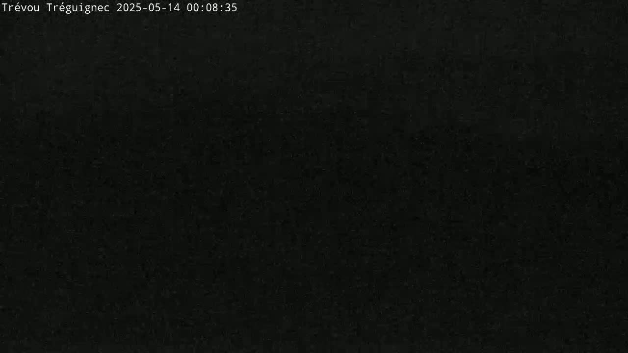 Trévou-Tréguignec, Plage de Trestel Beach Live Cam - Lannion, Côtes-d'Armor, Bretagne, France