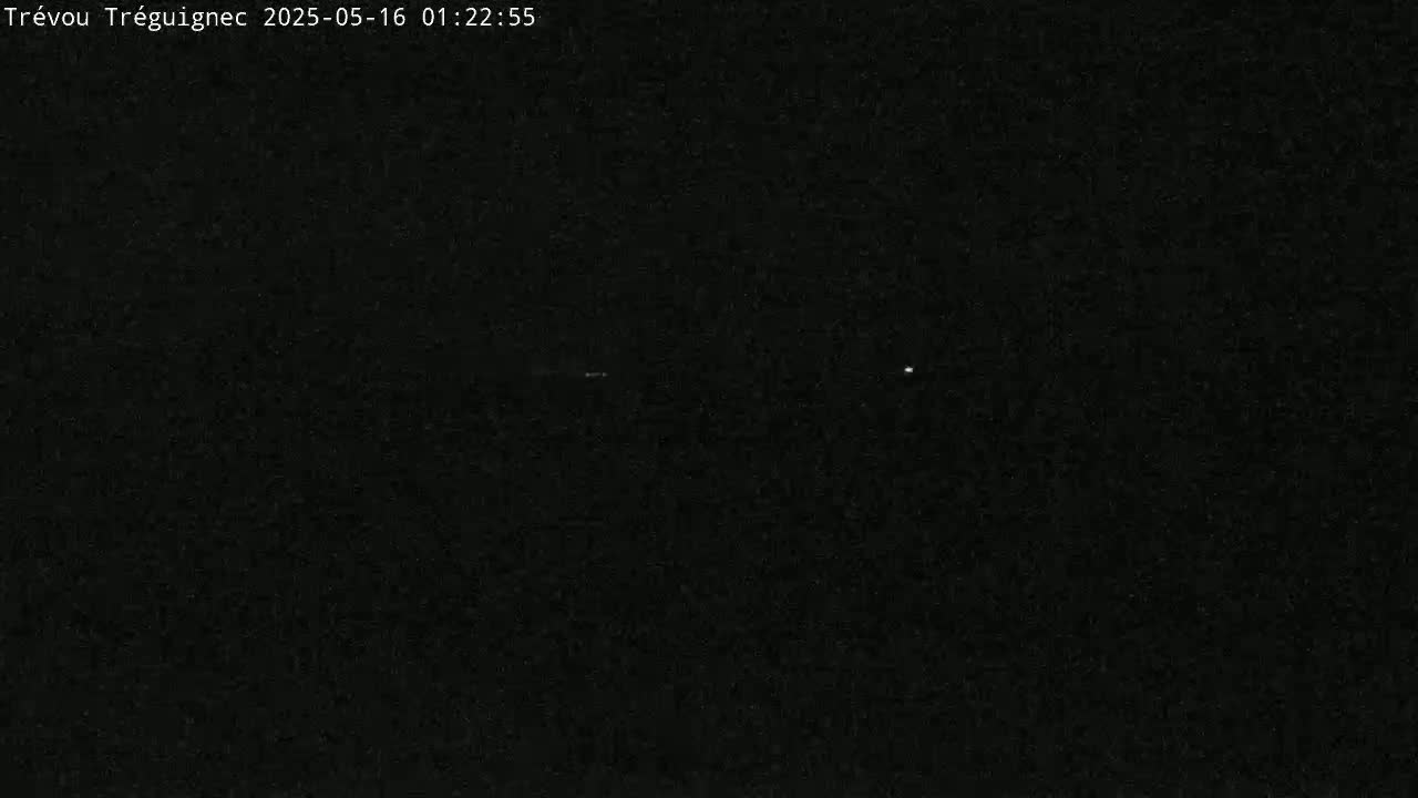 Trévou-Tréguignec, Plage de Trestel Beach Live Cam - Lannion, Côtes-d'Armor, Bretagne, France