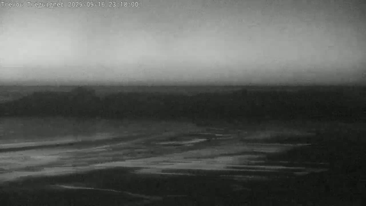 Trévou-Tréguignec, Plage de Trestel Beach Live Cam - Lannion, Côtes-d'Armor, Bretagne, France