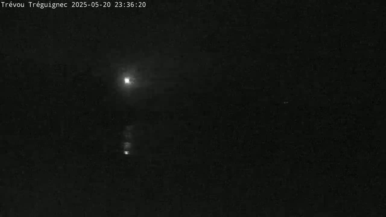 Trévou-Tréguignec, Plage de Trestel Beach Live Cam - Lannion, Côtes-d'Armor, Bretagne, France