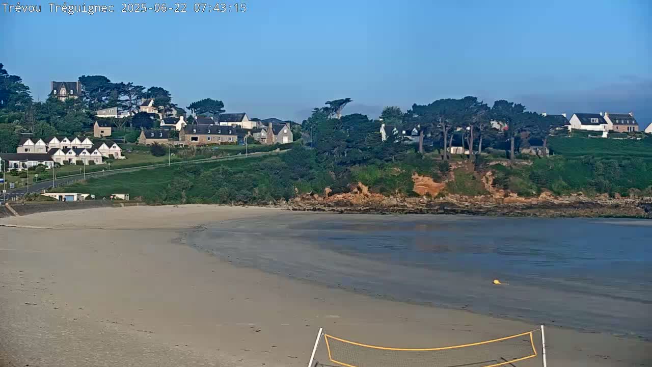 Trévou-Tréguignec, Plage de Trestel Beach Live Cam - Lannion, Côtes-d'Armor, Bretagne, France