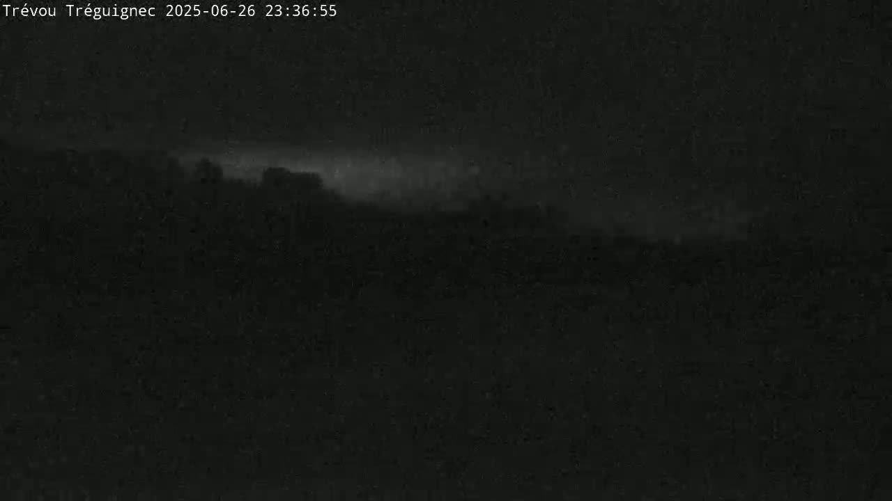 Trévou-Tréguignec, Plage de Trestel Beach Live Cam - Lannion, Côtes-d'Armor, Bretagne, France