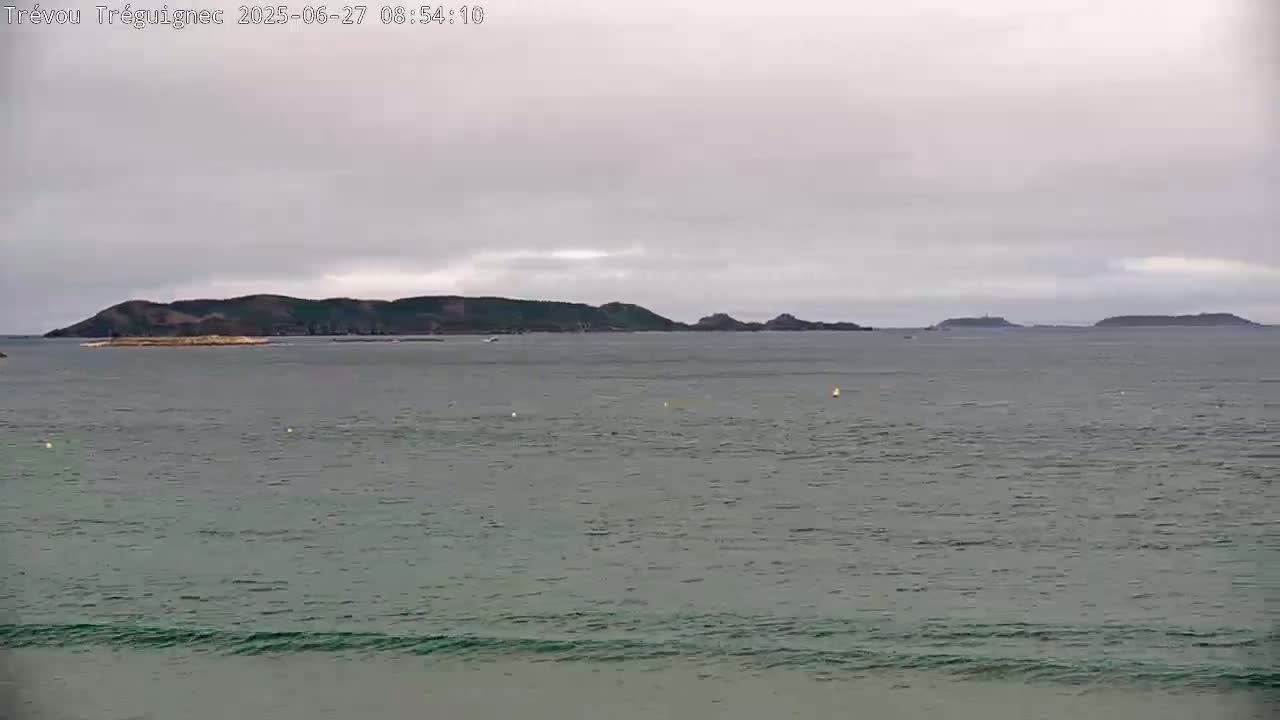 Trévou-Tréguignec, Plage de Trestel Beach Live Cam - Lannion, Côtes-d'Armor, Bretagne, France