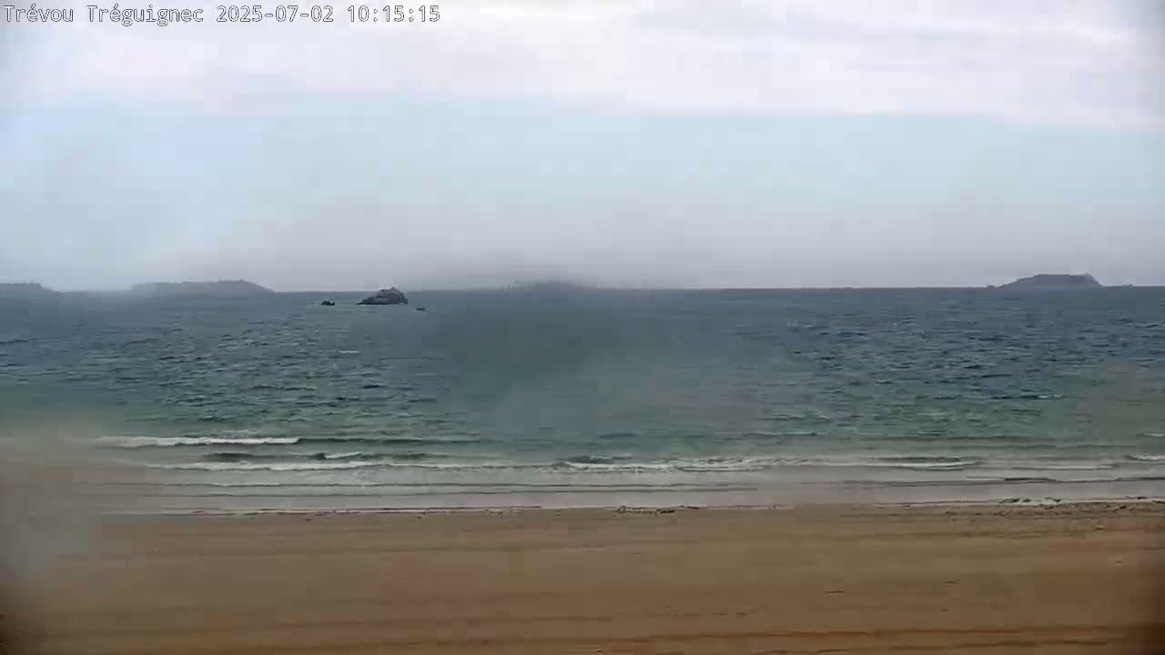 Trévou-Tréguignec, Plage de Trestel Beach Live Cam - Lannion, Côtes-d'Armor, Bretagne, France