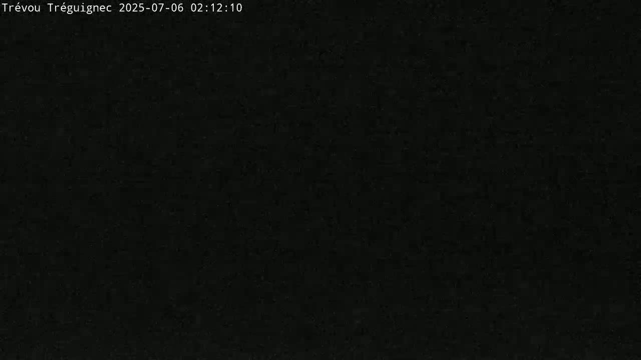 Trévou-Tréguignec, Plage de Trestel Beach Live Cam - Lannion, Côtes-d'Armor, Bretagne, France