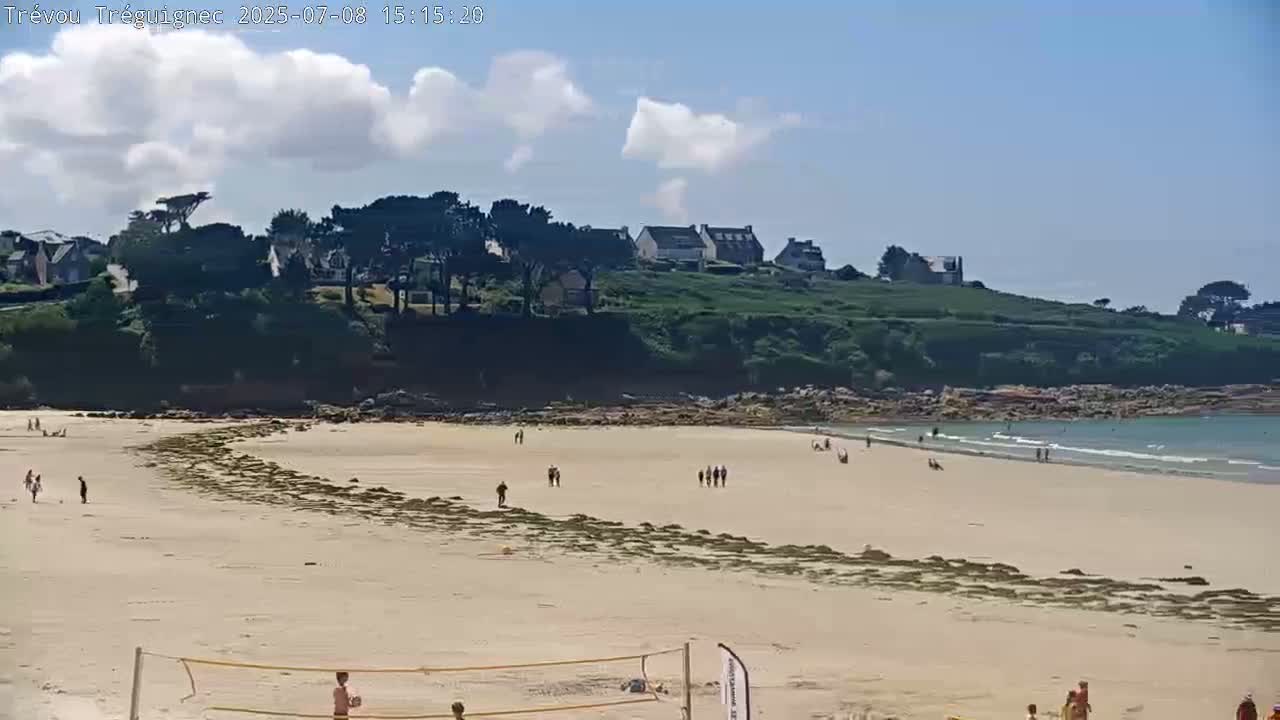 Trévou-Tréguignec, Plage de Trestel Beach Live Cam - Lannion, Côtes-d'Armor, Bretagne, France