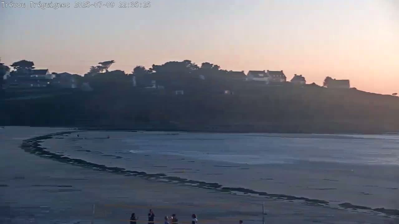 Trévou-Tréguignec, Plage de Trestel Beach Live Cam - Lannion, Côtes-d'Armor, Bretagne, France